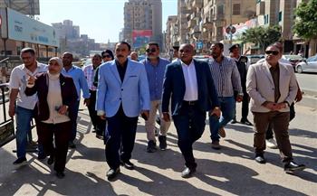 محافظ سوهاج يتفقد أعمال التطوير بشارع المحطة ويوجه بالالتزام بالجدول الزمني والمعايير القياسية 