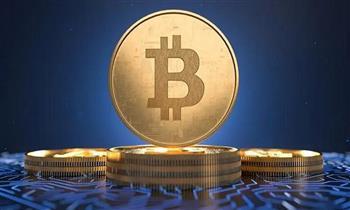 بيتكوين تهبط دون 77 ألف دولار مع ضغوط الطاقة وترقب قرارات البنوك المركزية 