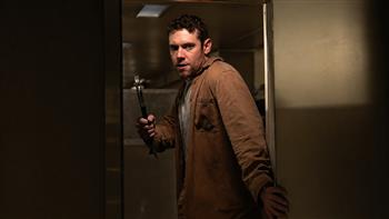 ستيفن كويل يعود للسينما بالصندوق الأسود لرحلة رقم 298