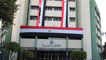 خلال عام.. محافظة قنا تنجح في توفير 35 ألف فرصة عمل وإصدار 1.278 رخصة تجارية و84 أخرى صناعية
