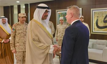 الكويت وبريطانيا تبحثان التعاون في المجالات العسكرية