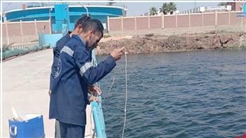 "مياه سوهاج" تعيد تشغيل محطة مياه ناصر النقالى بعد انتهاء بقعة السولار المتسربة بالنيل