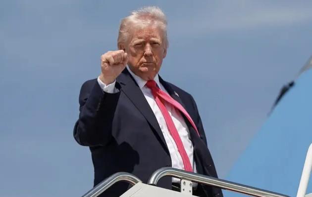 الغلاء وحرب إيران يضغطان.. شعبية ترامب تهبط لأدنى مستوى