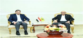 ضمن احتفالات عيد تحرير سيناء.. وزير الشباب والرياضة يلتقي المحافظ خالد مجاور