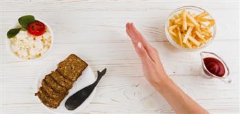 احذر هذه الاطعمة تسبب اضطرابات المعدة والقولون العصبي