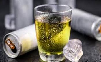 أضرار لن تتخيلها.. خبير تغذية يكشف خطورة مشروبات الطاقة على المراهقين