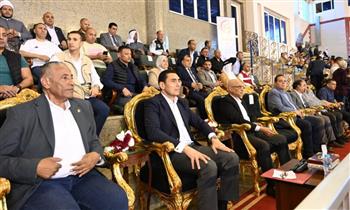 وزير الرياضة ومحافظ شمال سيناء يتفقدان مشروعات تنموية بمدينة العريش