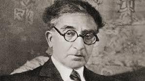 قسطنطين كفافيس.. شاعر الإسكندرية وصوت الحداثة في الشعر اليوناني