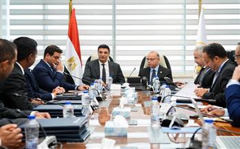 وزيرا الاستثمار والصناعة يبحثان مع شركة "Air Liquide" الفرنسية فرص التوسع وزيادة الاستثمارات في مصر