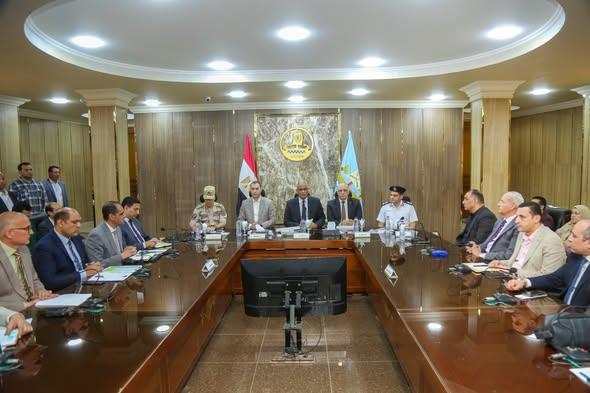 محافظ كفرالشيخ يترأس اجتماع المجلس التنفيذي لمناقشة الملفات الخدمية والتنموية 