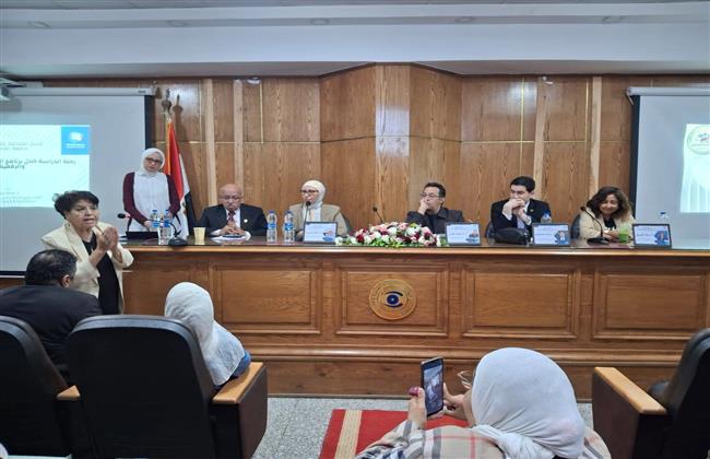 بمشاركة خبراء المهنة.. قسم الصحافة والإعلام الرقمي ينظم لقاءً تعريفيًا ببرامجه للطلاب