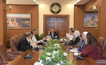 محافظ بورسعيد يواصل لقاءاته الجماهيرية ويستمع لشكاوى المواطنين ويوجه بحلول عاجلة