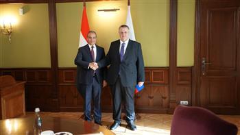 وزير الخارجية يبحث مع نائب رئيس الوزراء الروسي سبل تعزيز الشراكة الاستراتيجية بين البلدين