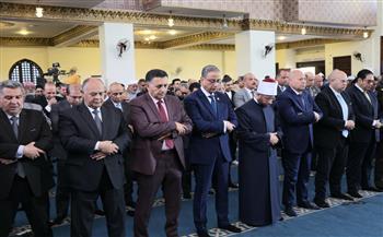 وزير الأوقاف ومحافظ الجيزة يؤديان صلاة الجمعة بمسجد خديجة بنت خويلد 