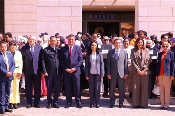 بحضور وزيرة التضامن الاجتماعي.. توزيع 50 "لاب توب ناطق" للطلاب ذوي الإعاقة البصرية بجامعة عين شمس 