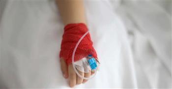 أسترالية تُزيّف مرض ابنها بالسرطان لتجمع تبرعات تنفقها على القمار