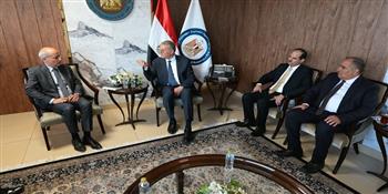 وزير البترول يبحث مع توتال إنرجيز عودتها للتوسع في استكشاف الغاز بمصر