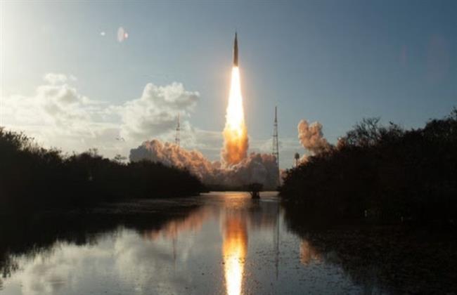 السعودية تعلن نجاح إطلاق القمر الصناعي "شمس" ضمن مهمة "آرتميس 2"  