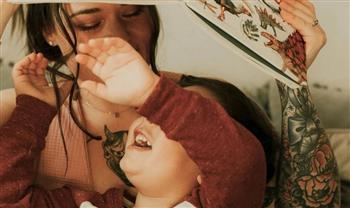 للوالدين.. 7 عادات يومية تغرس التعاطف في شخصية طفلك