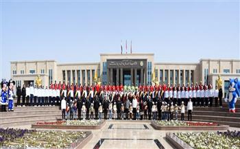 القوات المسلحة تشارك أطفال مصر الاحتفال بيوم اليتيم 