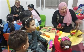 أتوبيس الفن الجميل يقدم أنشطة تثقيفية وإبداعية للأطفال 