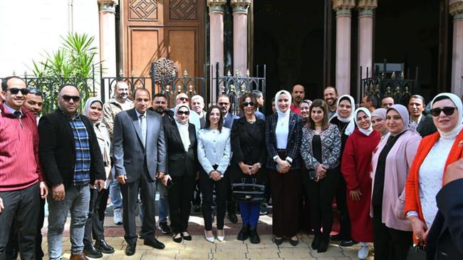 وزيرة الثقافة ومحافظ البحيرة تتفقدان دار الأوبرا ومركز الإبداع الفني بدمنهور 