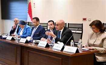 وزير التربية والتعليم: نعمل على إصدار قانون متكامل لتنظيم استخدام وسائل التواصل الاجتماعي دون حجبها 