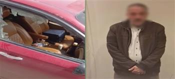 ضبط عاطل سرق هاتفًا من سيارة في الإسكندرية بعد كسر زجاجها