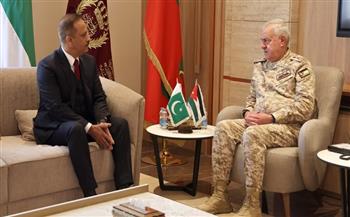 بحث تعزيز آليات التعاون العسكري الأردني مع باكستان