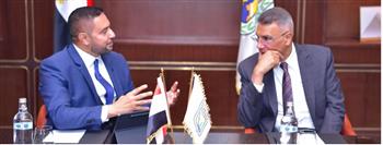 محافظ جنوب سيناء يبحث تعزيز التعاون في مشروعات الطاقة الجديدة مع تحالف «جيلا/ إنترو»