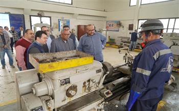 لتبادل الخبرات.. رؤساء 3 شركات مياه شرب وصرف صحي في زيارة لمجمع ورش خدمات سوهاج