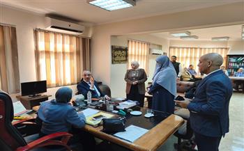 محافظ الجيزة يتفقد مديرية الإسكان والمرافق ويوجه بتسريع معدلات التنفيذ وتذليل معوقات العمل