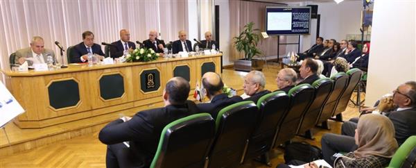 وزير النقل: تطوير واستعادة قوة الأسطول التجاري البحري ليصل إلى 40 سفينة عام 2030 