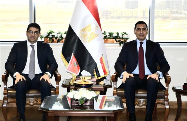 وزير الشباب والرياضة يستقبل نظيره المغربي لبحث تعزيز التعاون المشترك