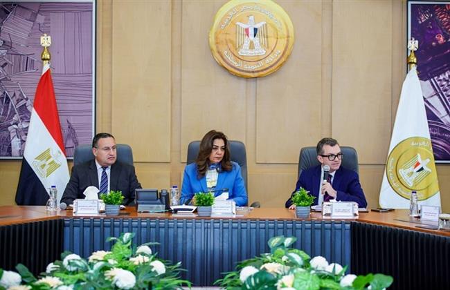 وزراء البيئة والتخطيط والتعليم العالي يطلقون المرحلة الرابعة للمبادرة الوطنية للمشروعات الذكية الخضراء