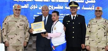 القوات المسلحة تدفع عدد من اللجان التجنيدية لإنهاء المواقف التجنيدية للمواطنين بالمناطق الحدودية