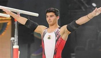 وزير الرياضة يهنئ محمد عفيفي بفضية "المتوازي" في كأس العالم للجمباز الفني 