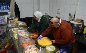 تموين بورسعيد تضبط كميات ضخمة من الأغذية الفاسدة بسلسلة سوبر ماركت في بورفؤاد