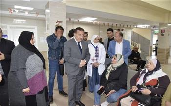 جولة مفاجئة لمحافظ بورسعيد بوحدة طب أسرة الدكتور “محمد مشالي” بمدينة بورفؤاد