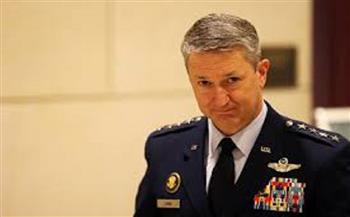 الجنرال دان كين: تحطم طائرة أمريكية خلال مهمة إنقاذ الطيار المفقود في إيران