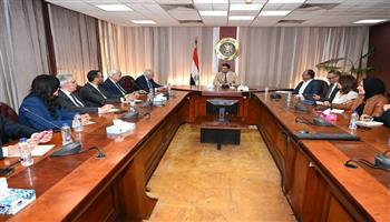 توسيع الشراكة الاقتصادية.. وزير الصناعة يستعرض فرص الاستثمار الأمريكية في مصر 