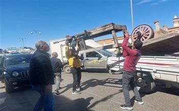 سكرتير عام محافظة بورسعيد يقود حملة مكبرة لإزالة الإشغالات بشارع 23 ديسمبر بحي الضواحي 