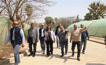 وزيرة التنمية المحلية والبيئة تتفقد المشتل المركزي للوزارة بالقاهرة الجديدة 