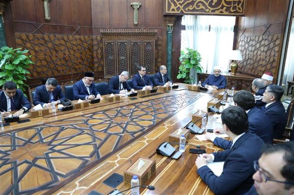 شيخ الأزهر يستقبل وفدًا أوزبكيًّا رفيع المستوى لبحث تعزيز التعاون العلمي والدعوي 