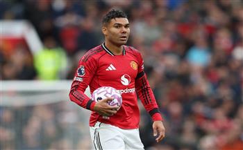 مانشستر يونايتد يخطط لرحيل الثنائي "كاسيميرو" و"أوجارتي" بنهاية الموسم