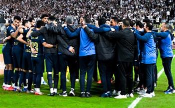 الكونفدرالية الأفريقية.. الزمالك يؤدى مرانه بالجزائر استعدادا لشباب بلوزداد 