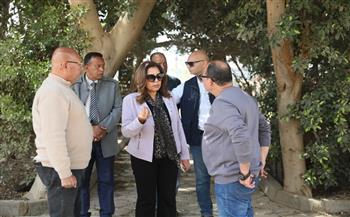  وزيرة التنمية المحلية والبيئة: رفع كفاءة المشتل المركزي بالقاهرة الجديدة وتطويره للمساهمة فى مشروعات التشجير