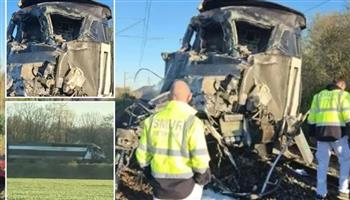 فرنسا.. قطار سريع يصطدم بشاحنة عسكرية ويسبب كارثة