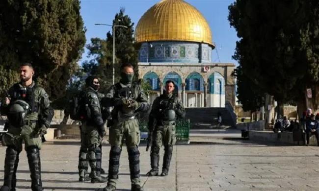 الاحتلال الإسرائيلي يواصل إغلاق المسجد الأقصى وكنيسة القيامة لليوم الـ40