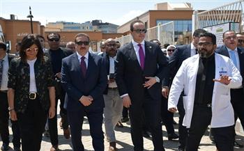  محافظ بورسعيد و" السبكي" و"نبيلة مكرم" يتابعون انتظام تقديم الرعاية الصحية لنزلاء مستشفى الصحة النفسية 